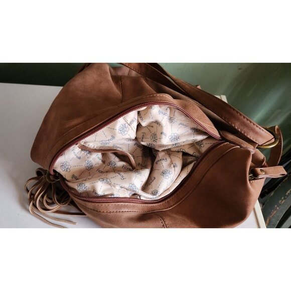 Fiorelli Crossbody Pebbled Texture Bag/Backpack - Picture 8 of 8